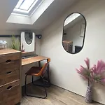 The Holt York-Charming York House With 3 Bedrooms